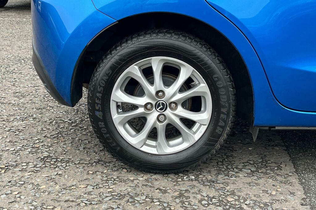 Mazda 2 1.5 Skyactiv-g Sport Nav Euro 6 Ss Black #8