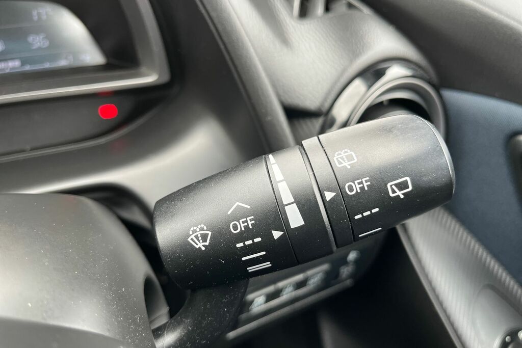 Mazda 2 1.5 Skyactiv-g Sport Nav Euro 6 Ss Black #15