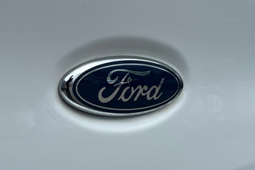 Ford KA+ 1.2 Ti-vct Zetec Euro 6 Ss Black #26
