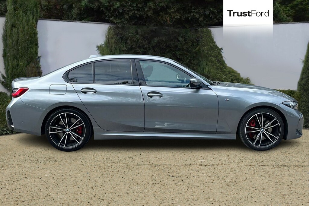 BMW 3 Series 320I M Sport Black #3