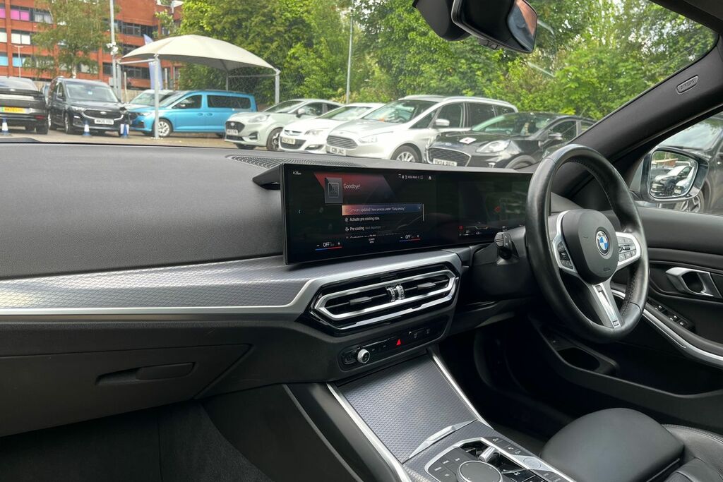 BMW 3 Series 320I M Sport Black #18