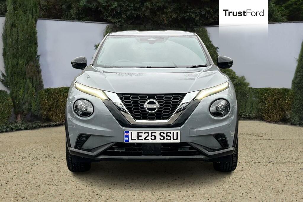 Nissan Juke 1.0 Dig-t N-connecta Suv Dct Rear Grey #6