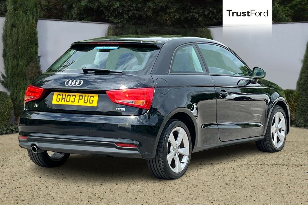 Audi A1 1.0 Tfsi Sport Nav Black #4