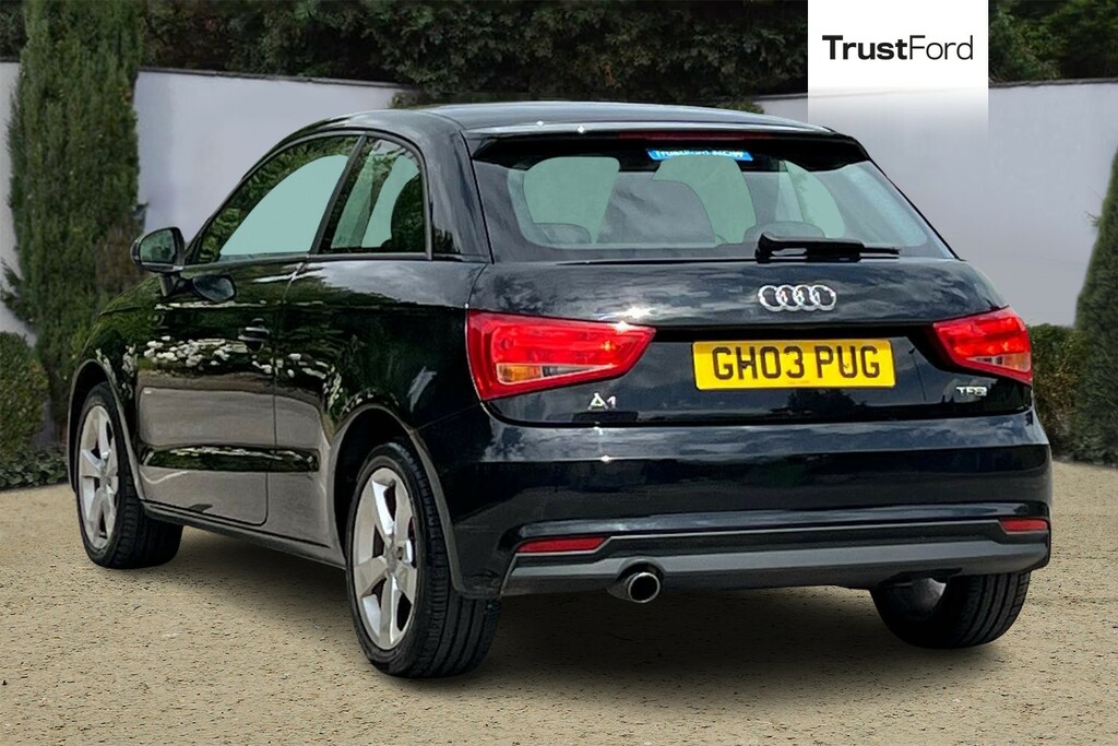 Audi A1 1.0 Tfsi Sport Nav Black #2