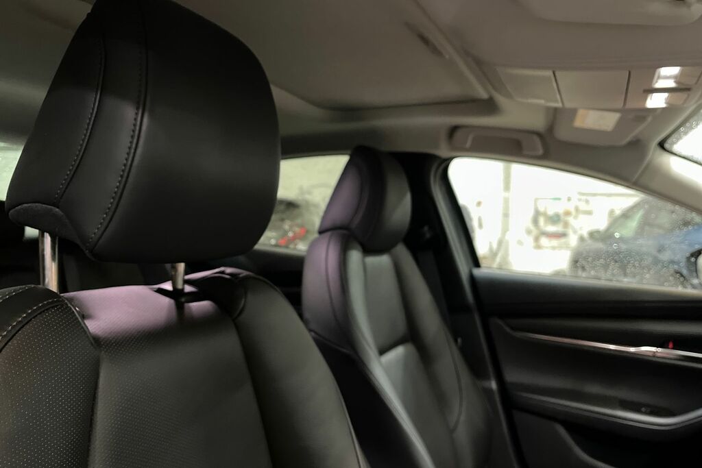 Mazda 3 2.0 E-skyactiv G Mhev Gt Sport Grey #16