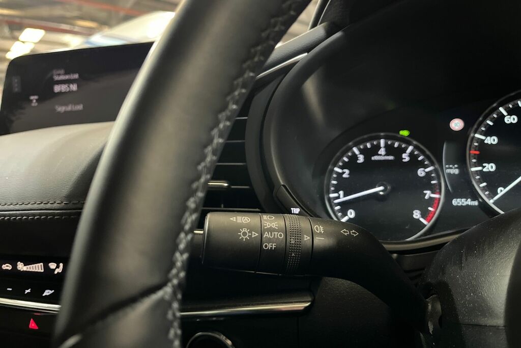 Mazda 3 2.0 E-skyactiv G Mhev Gt Sport Grey #13