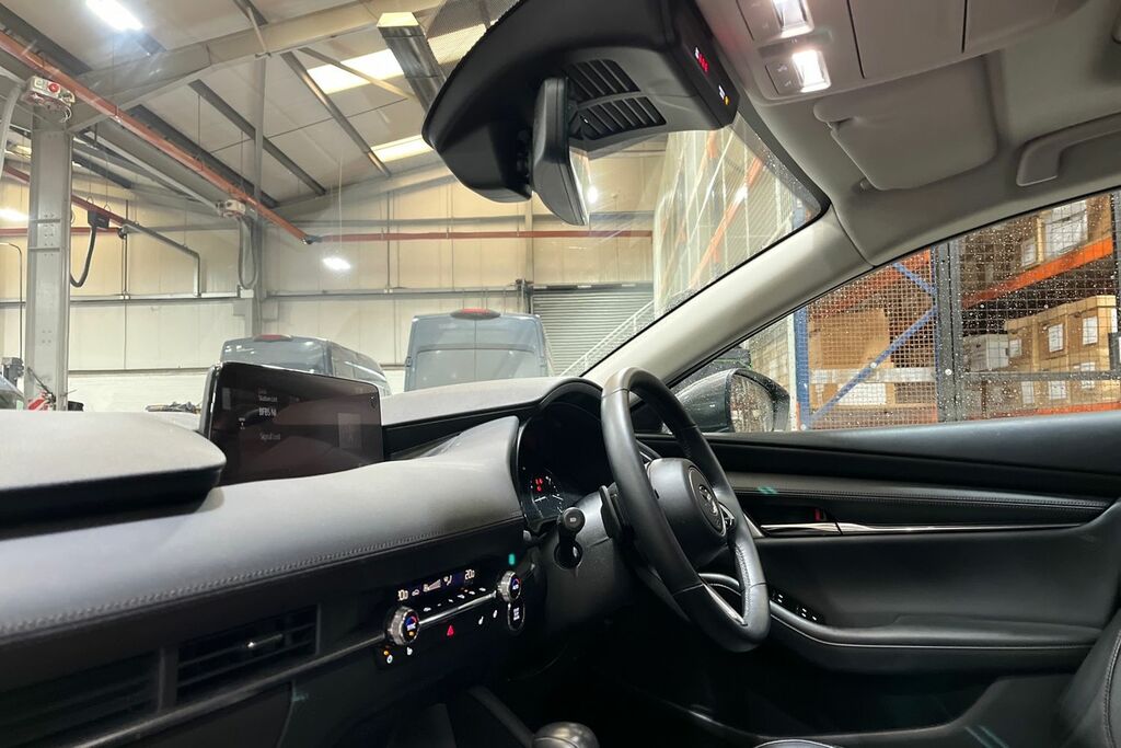 Mazda 3 2.0 E-skyactiv G Mhev Gt Sport Grey #17