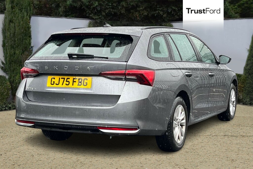 Skoda Octavia 2.0 Tdi Se Technology Estate - Heated S Grey #4