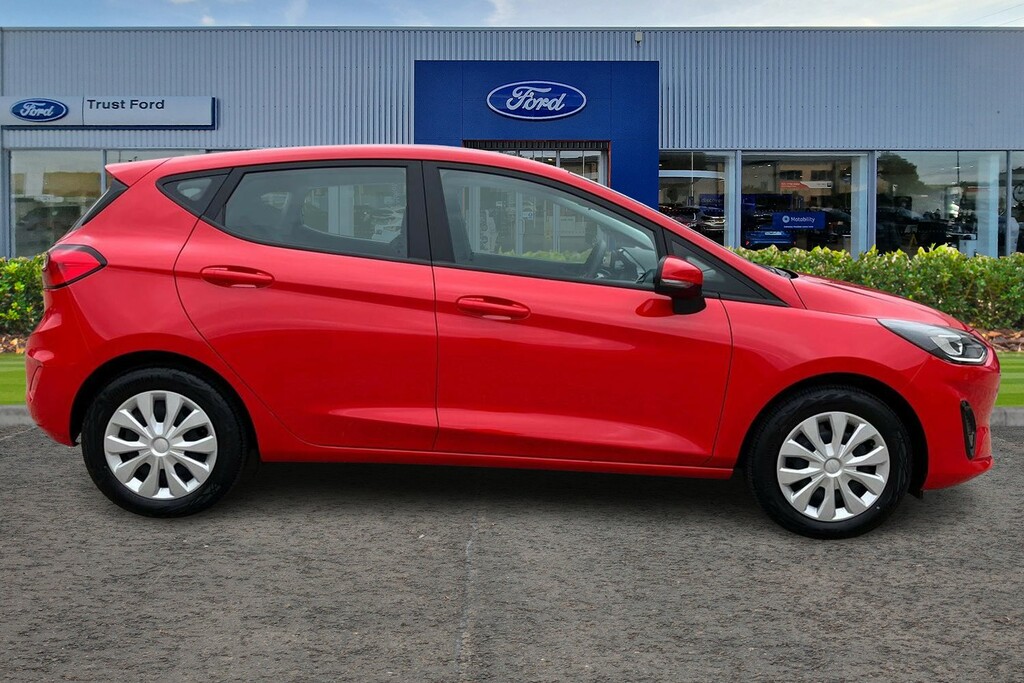Ford Fiesta 1.1 Trend Red #3
