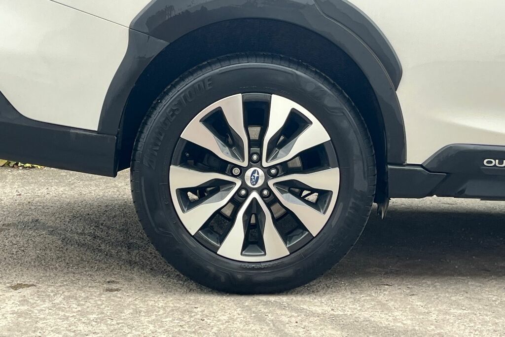 Subaru Outback 2.5I Touring Lineartronic  #8