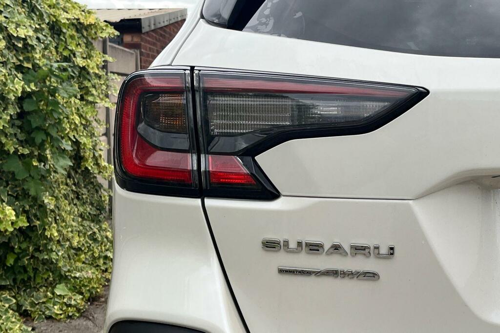 Subaru Outback 2.5I Touring Lineartronic  #25