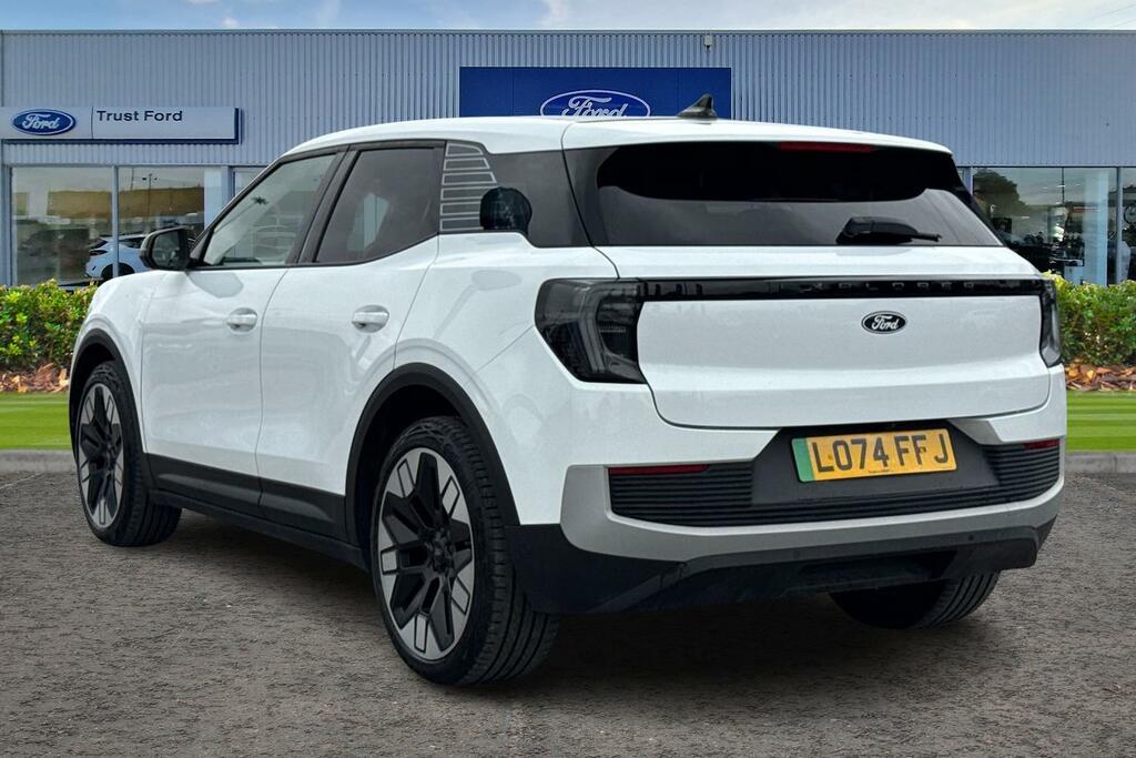 Ford Explorer Extended Range 77Kwh Premium Suv White #2