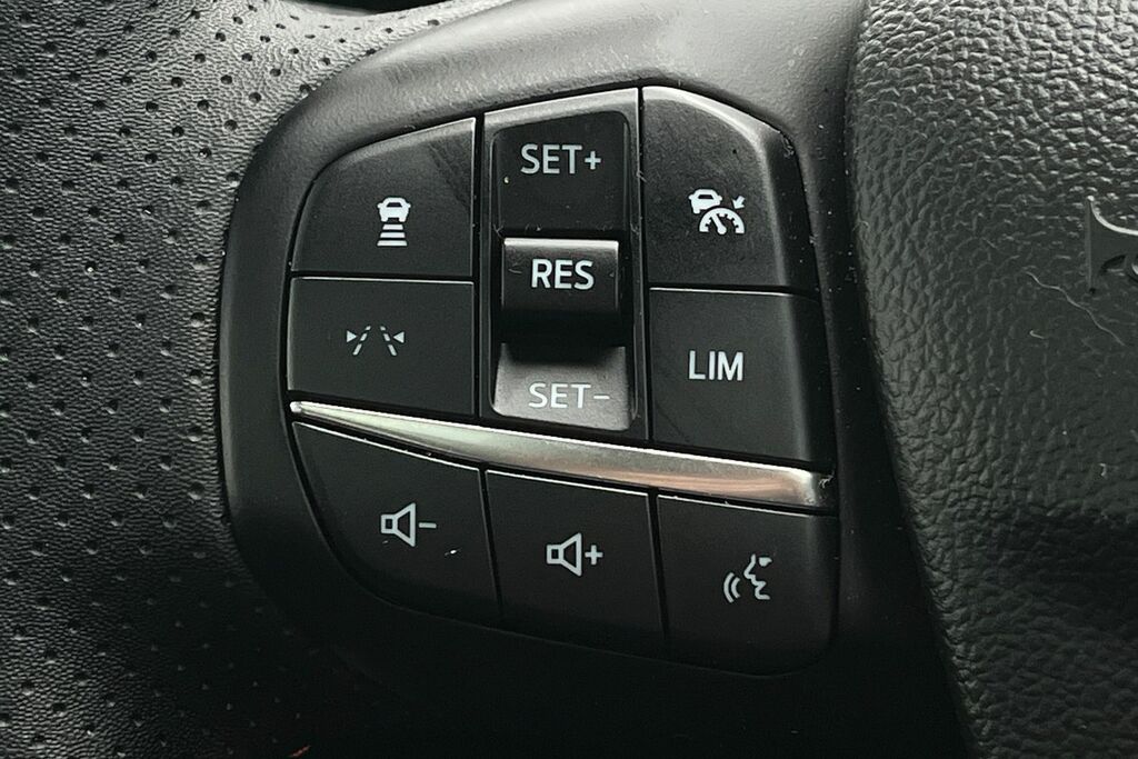 Ford Kuga 1.5 Ecoboost St-line Grey #33