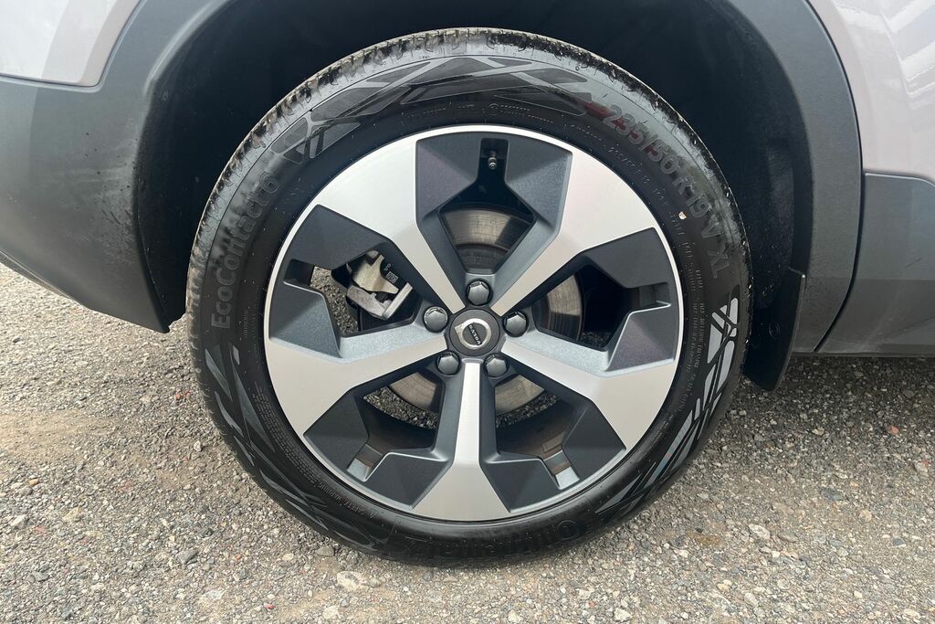 Volvo XC40 2.0 B3p Ultra Dark Black #24