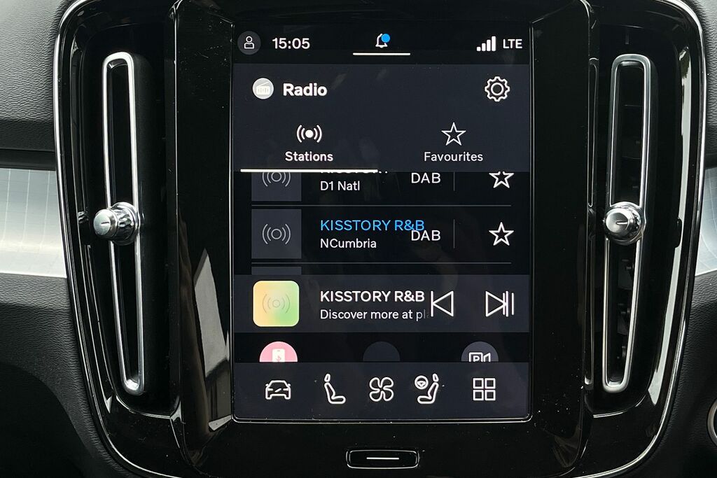 Volvo XC40 2.0 B3p Ultra Dark Black #35