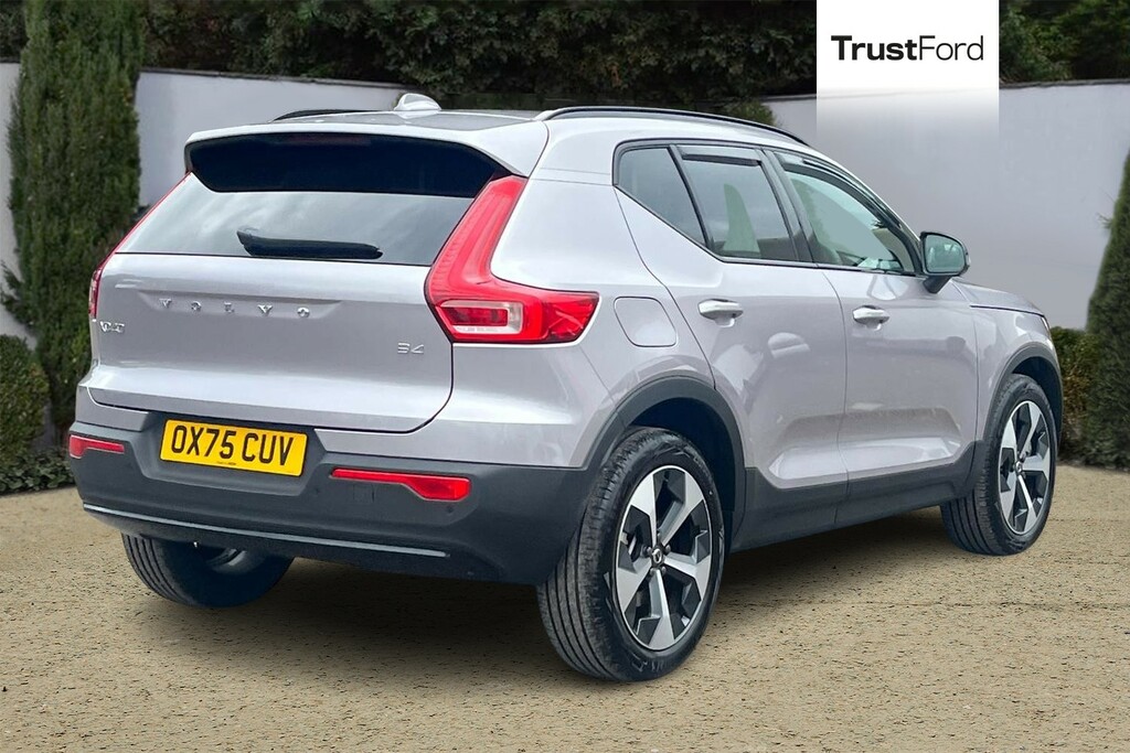 Volvo XC40 2.0 B4p Plus Dark Silver #4