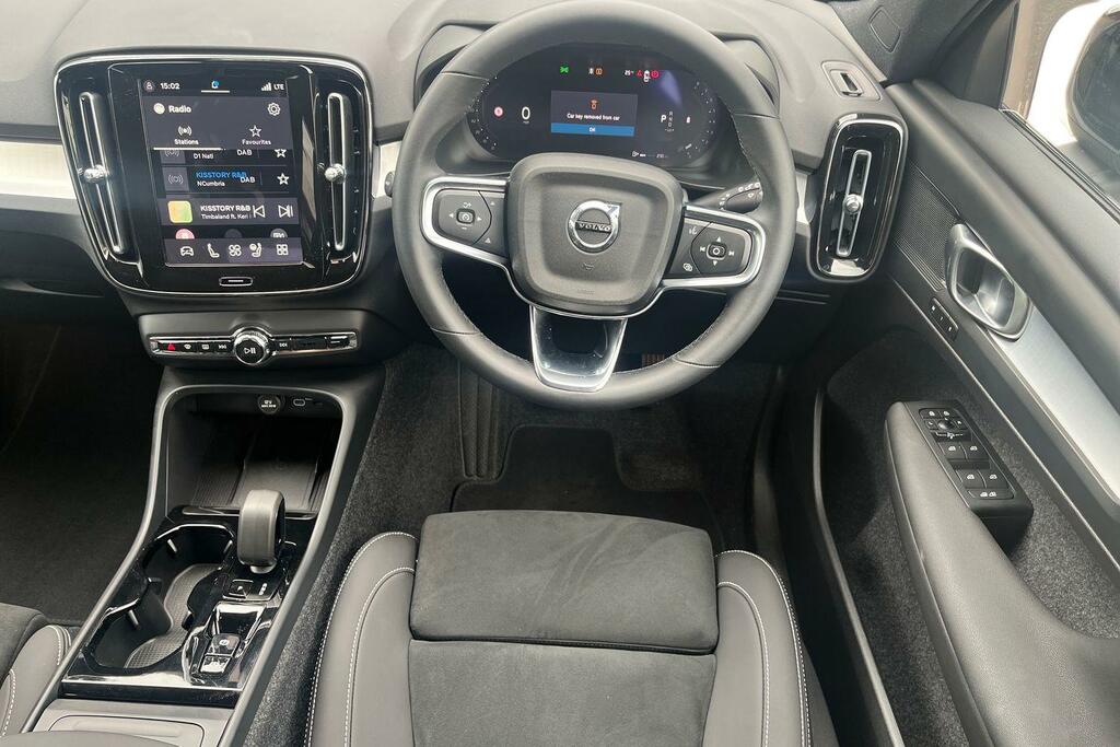 Volvo XC40 2.0 B3p Ultra Dark Black #11