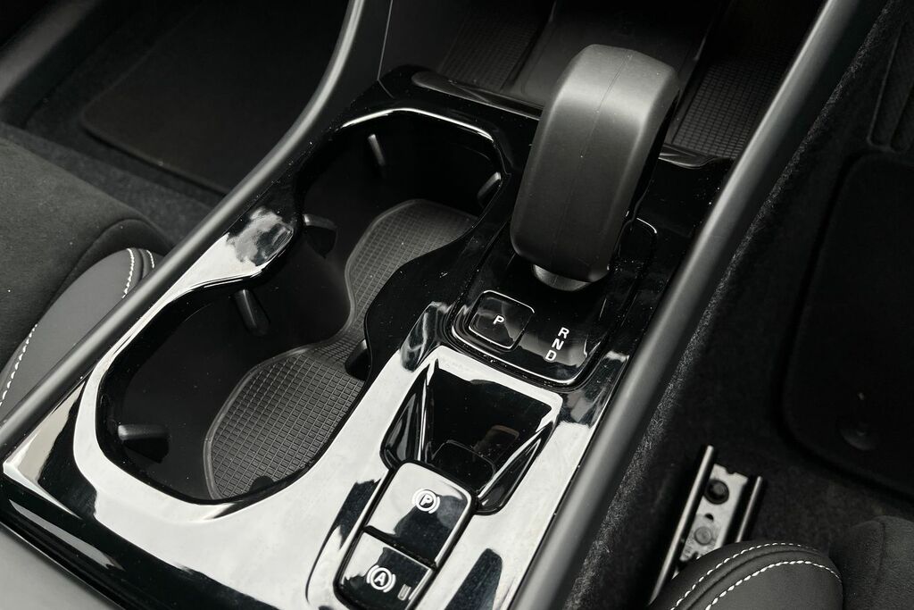 Volvo XC40 2.0 B3p Ultra Dark Black #34