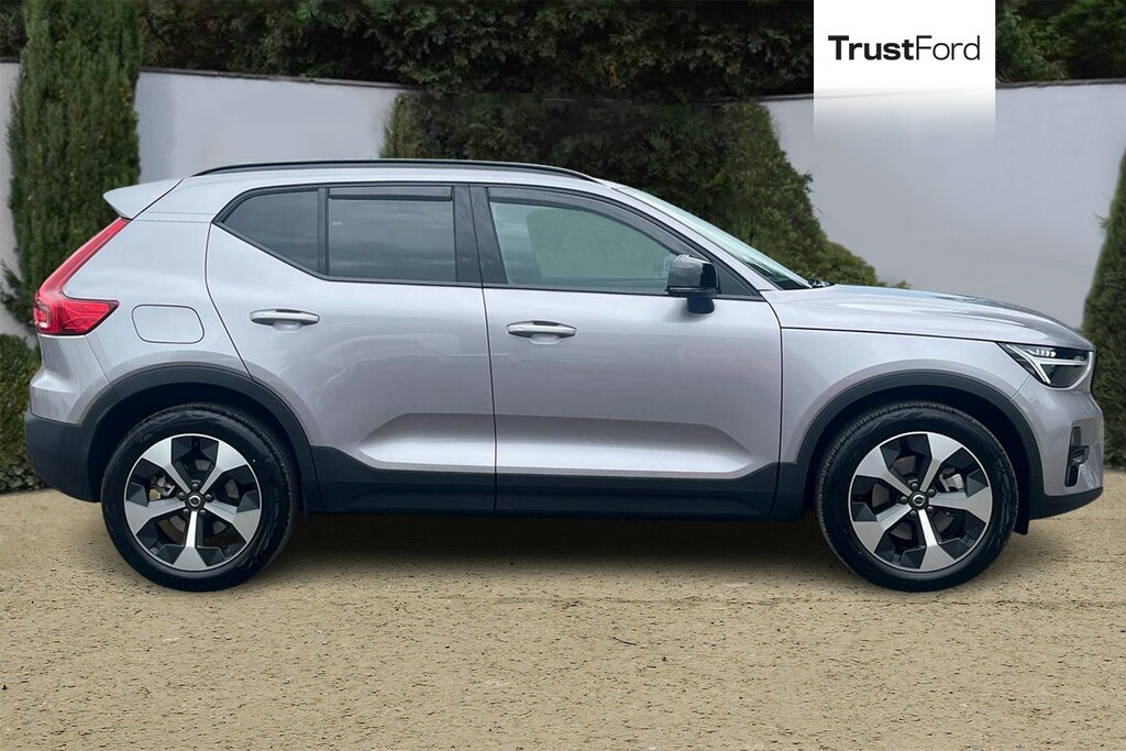 Volvo XC40 2.0 B4p Plus Dark Silver #3