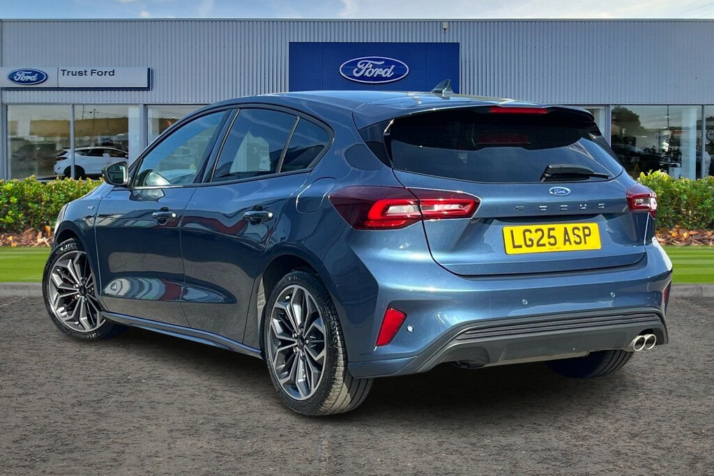 Ford Focus 1.0T Ecoboost Mhev St-line X Hatchback Blue #2