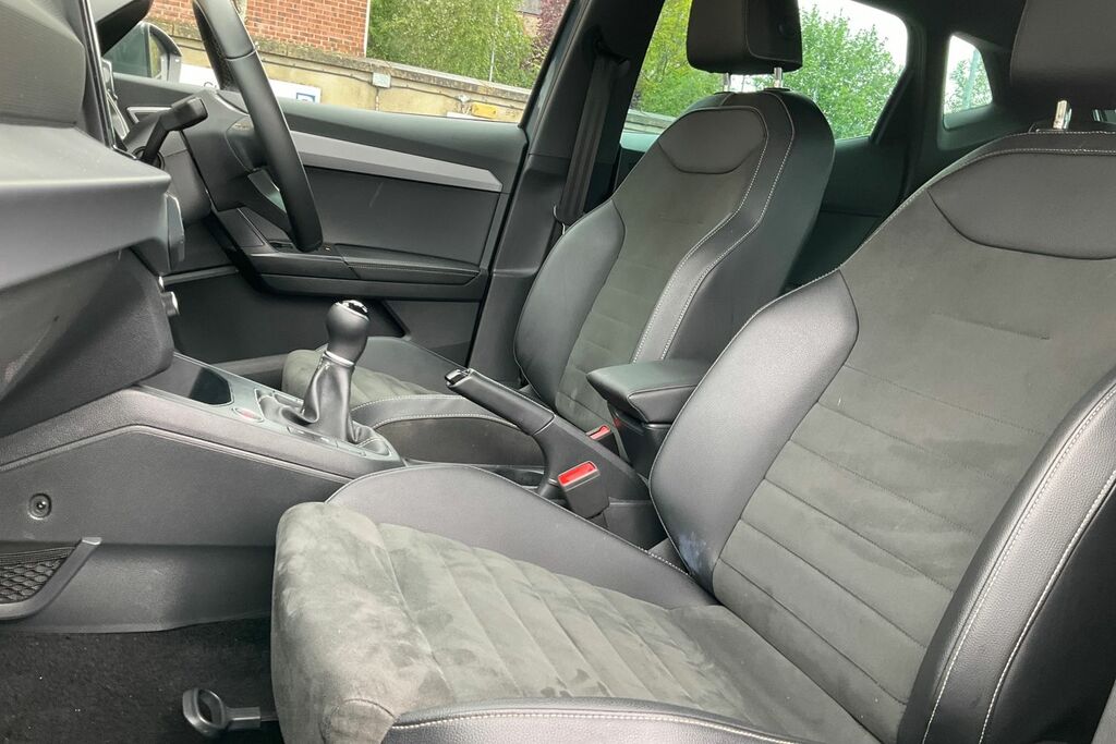 Seat Ibiza 1.0 Tsi 95 Se Technology Black #19