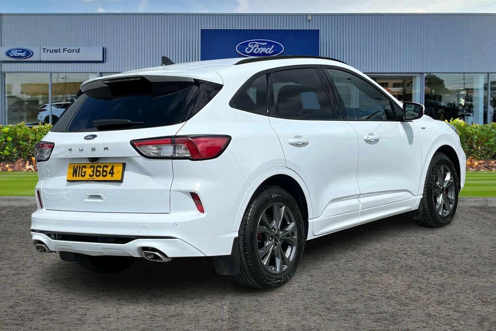 Ford Kuga 1.5 Ecoblue St-line Edition White #4