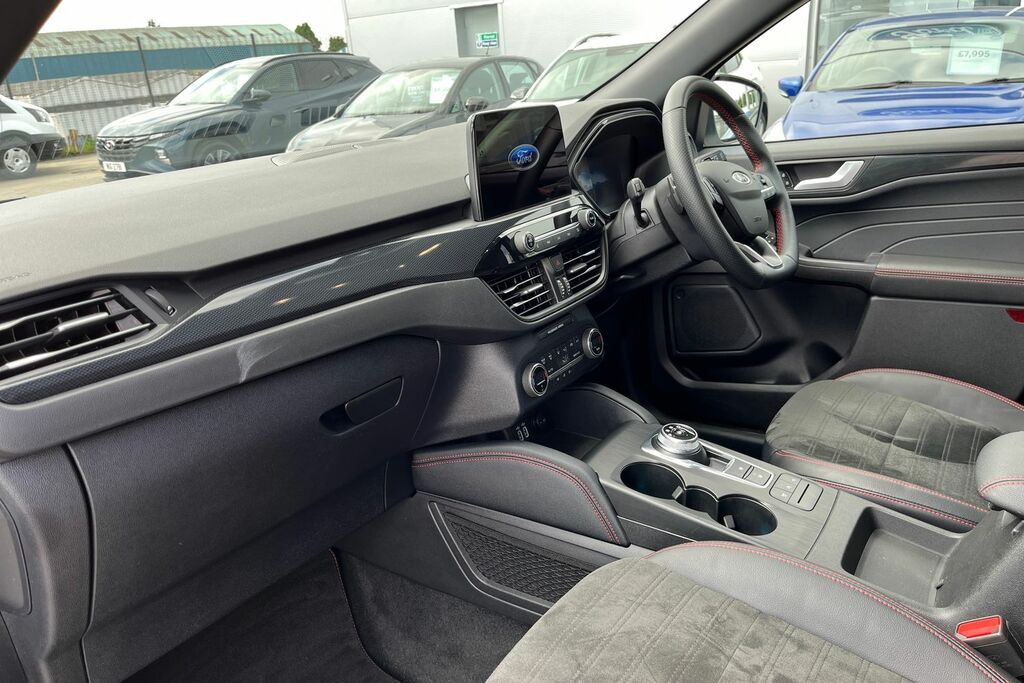 Ford Kuga 1.5 Ecoblue Zetec White #18