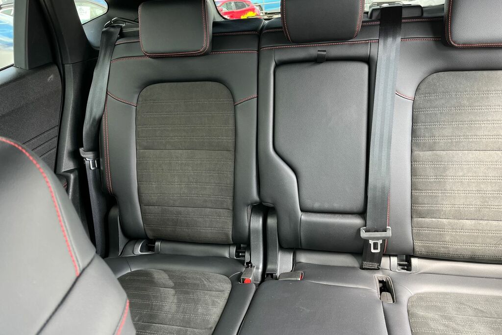 Ford Kuga 1.5 Ecoblue Zetec White #20