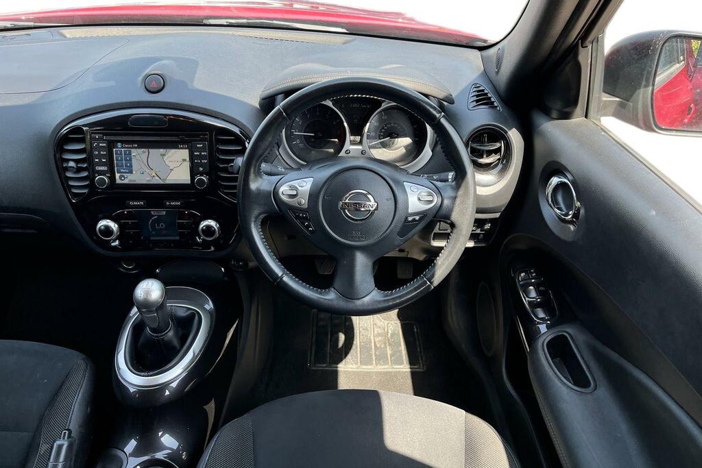 Nissan Juke 1.6 N-connecta Xtronic 117 Bhp Red #11