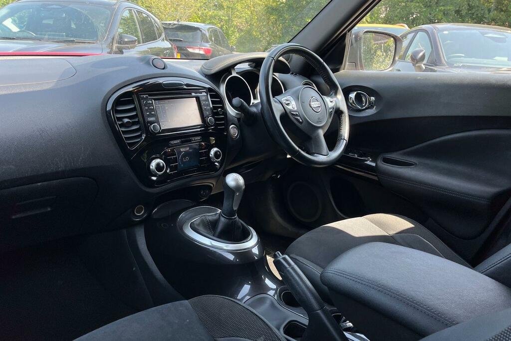 Nissan Juke 1.6 N-connecta Xtronic 117 Bhp Red #18