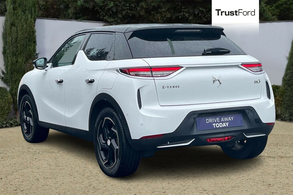 DS DS 3 Crossback E-tense 50Kwh Ultra Prestige Crossback - Rever White #2