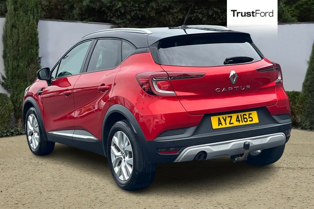 Renault Captur 1.3 Tce 130 Iconic Edc - Rear Parking Sensors Red #2