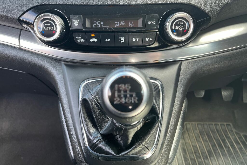 Honda Cr-V Estate I-dtec Se Plus Navi 201717 Blue #28