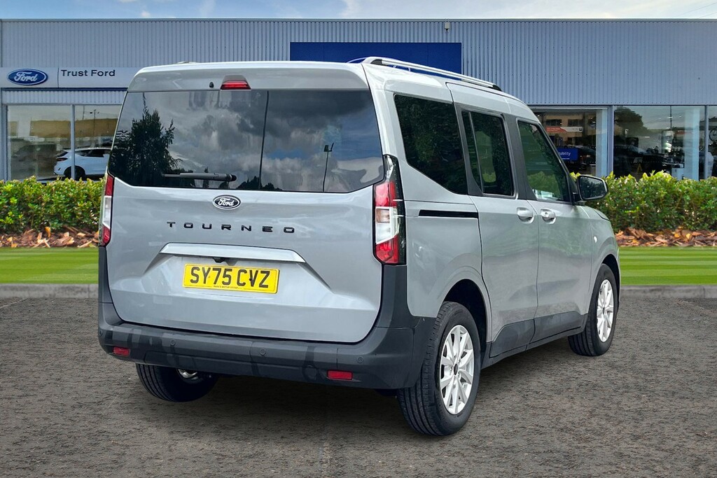 Ford Tourneo Courier 1.0 Ecoboost Titanium Mpv Digital Dash Rear Ca Silver #4