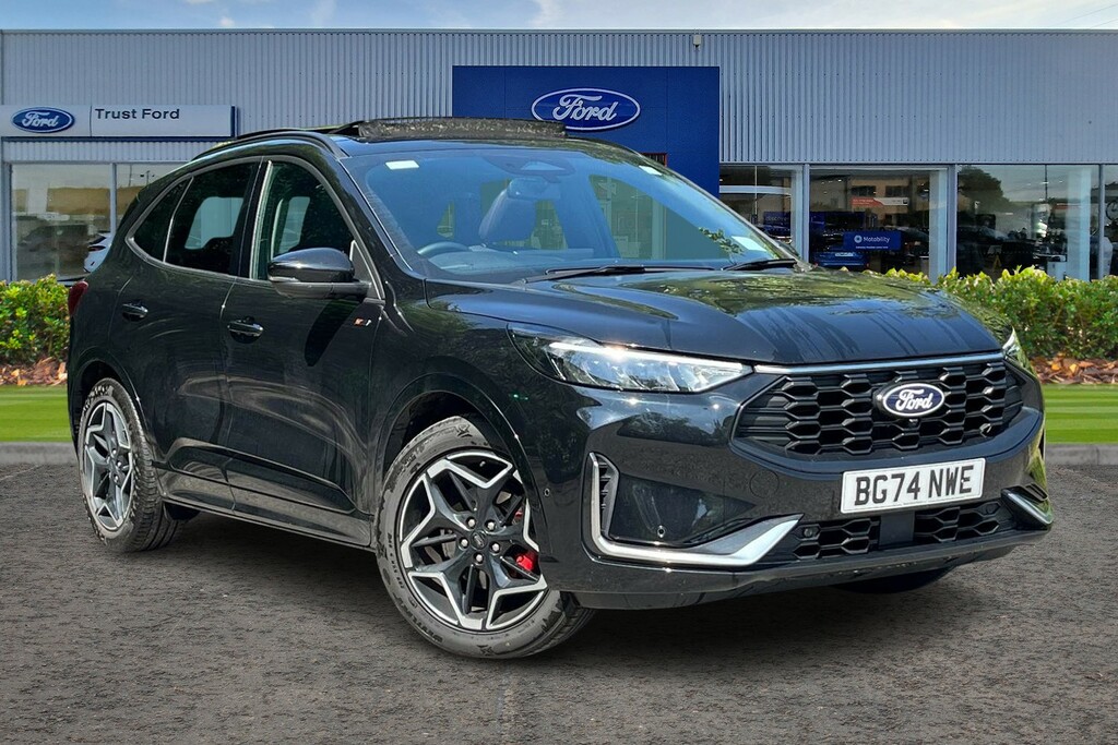 Ford Kuga 2.5 Fhev St-line X Cvt Panoramic Sunroof Self Black