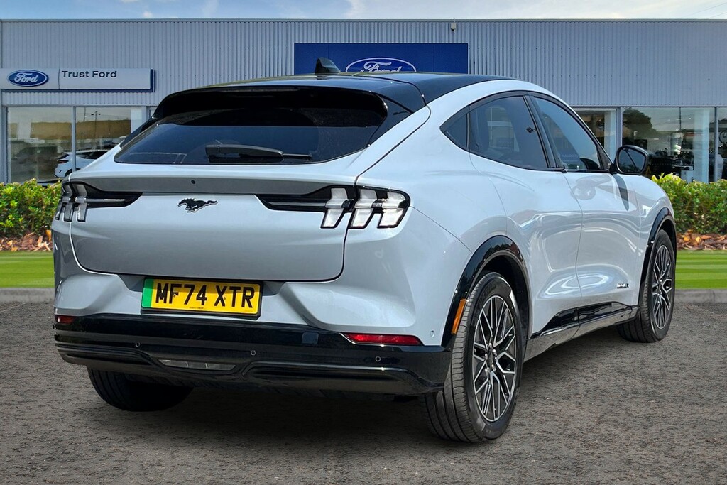 Ford Mustang Mach-E 272Kw Premium 91Kwh Awd Panoramic Roof Se Grey #4