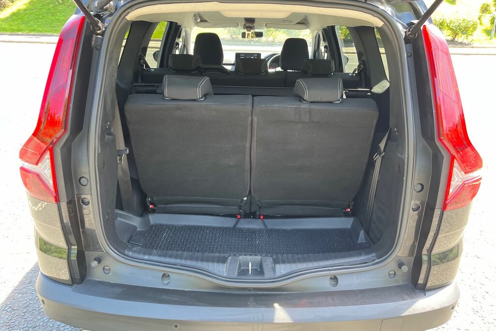 Dacia Jogger 1.0 Tce Essential White #21