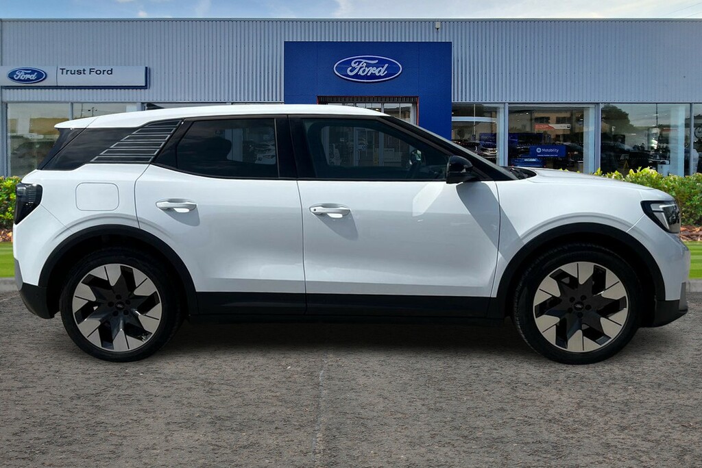 Ford Explorer Standard Range 52Kwh Premium Suv White #3