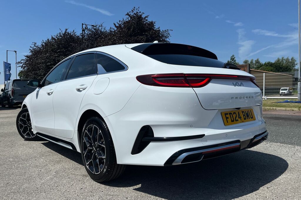 Kia Proceed Gt-line Isg Red #38