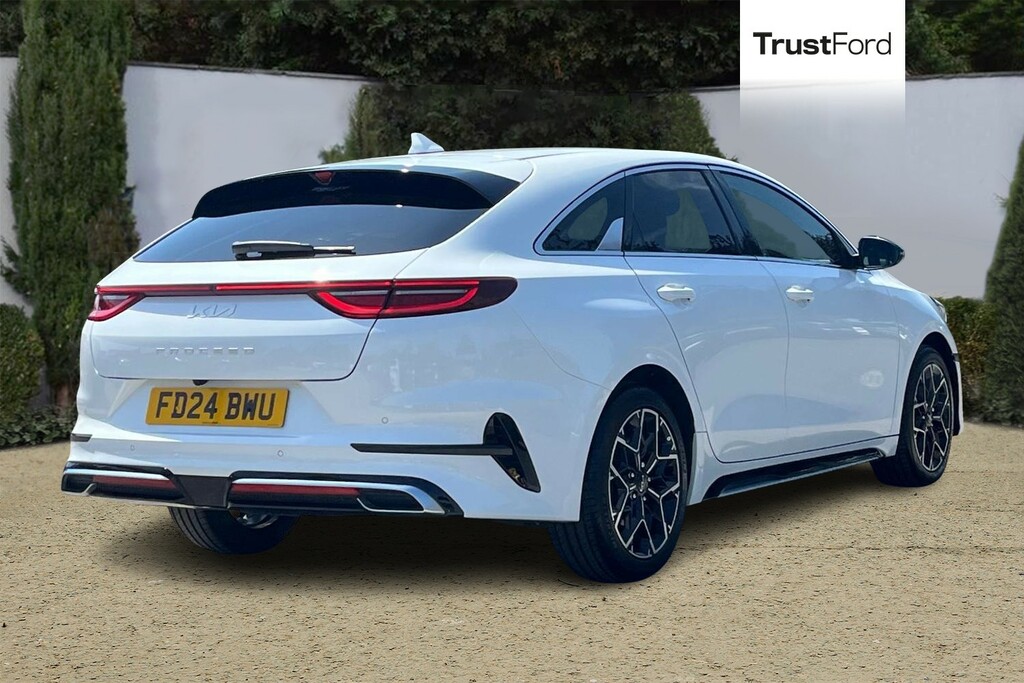 Kia Proceed 1.5T Gdi Isg Gt-line Heated Seats Steering White #4
