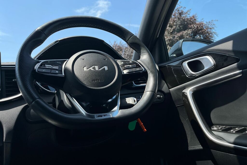 Kia Proceed Gt-line Isg Red #12