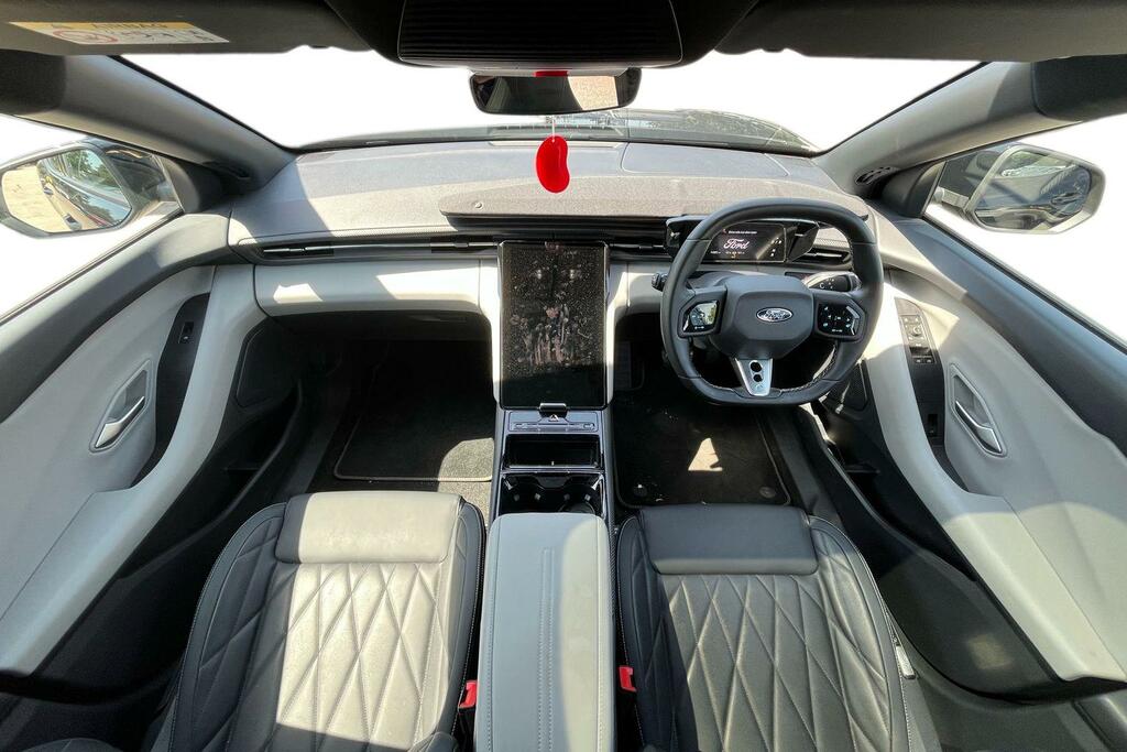 Ford Capri Extended Range 77Kwh Premium White #10