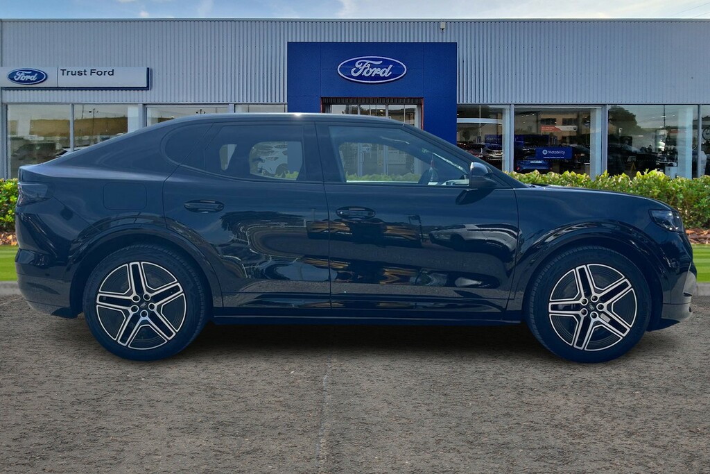 Ford Capri Extended Range 77Kwh Premium Suv Black #3