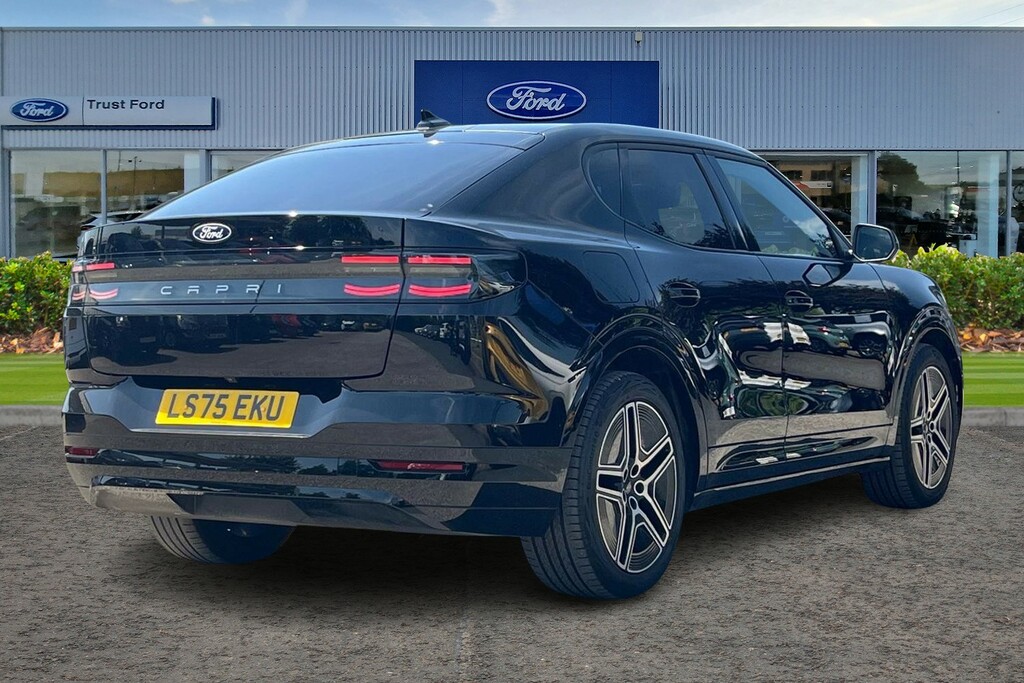 Ford Capri Extended Range 77Kwh Premium Suv Black #4