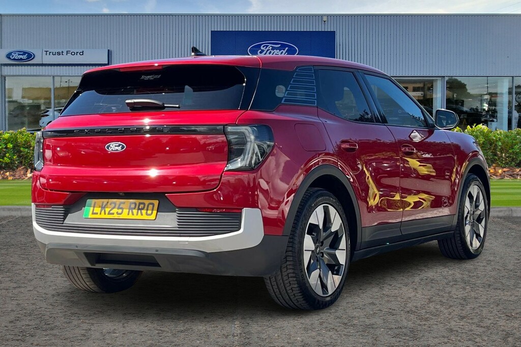 Ford Explorer Extended Range 77Kwh Premium Suv Red #4