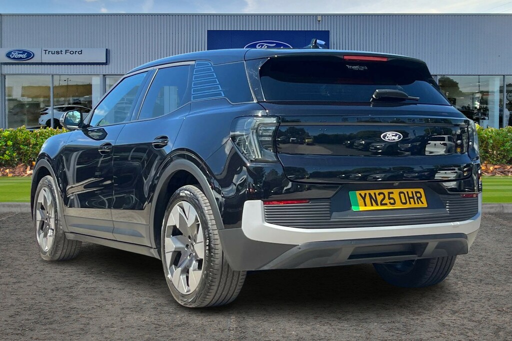 Ford Explorer Extended Range 79Kwh Premium Suv Black #2