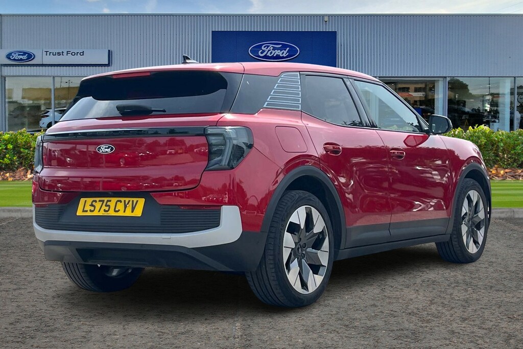 Ford Explorer Extended Range 79Kwh Premium Suv Red #4