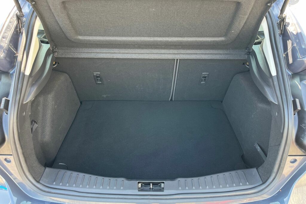 Ford Focus Titanium Navigator Blue #21