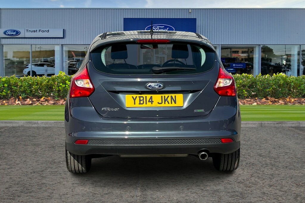 Ford Focus Titanium Navigator Blue #7