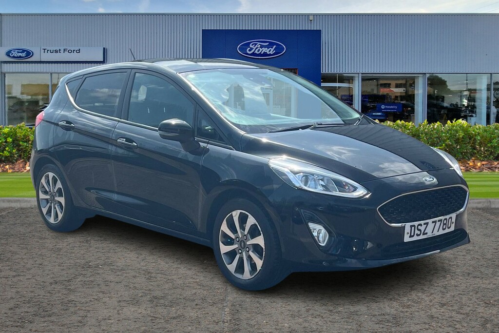 Ford Fiesta 1.1 Trend Navigation Black